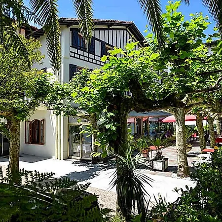 Logis Bergeret Sport Otel 3*